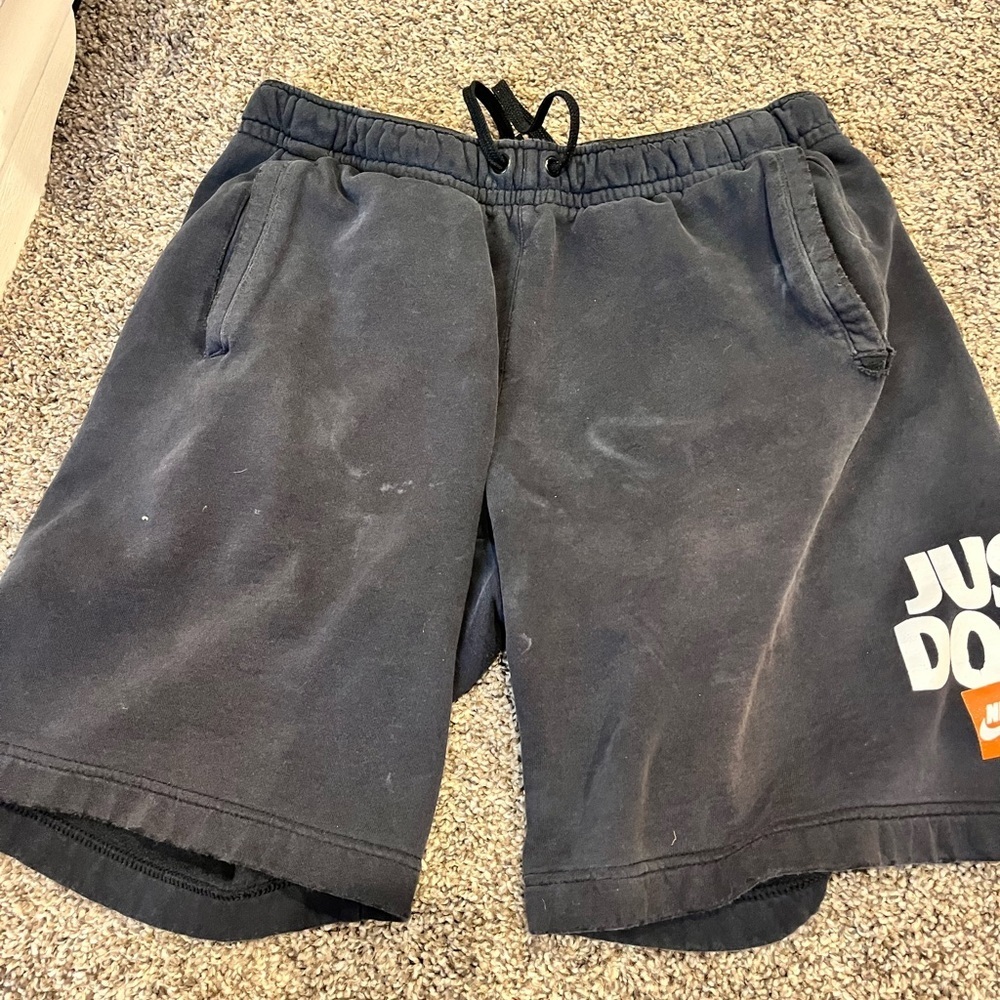 Nike Black Shorts with Just Do It Print mens size medium - Picture 7 of 9